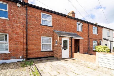 2 bedroom terraced house for sale, Furzehill Road, Borehamwood WD6