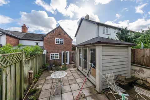 2 bedroom end of terrace house for sale, Eaton Road, Tarporley