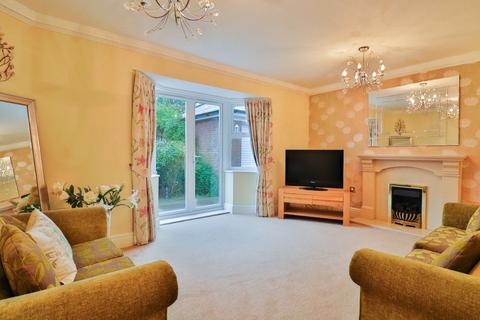 6 bedroom detached house for sale, Vane Close, Wynyard, TS22