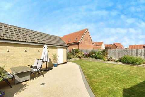 19 Roe Deer Drive, Capel St Mary, Ipswich, IP9 2LN
