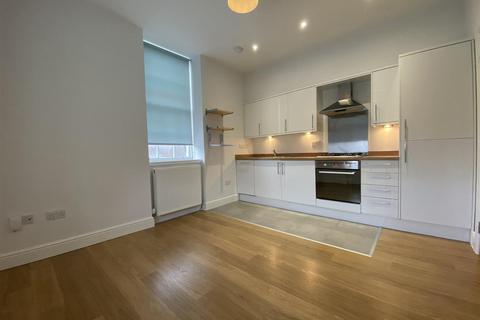 1 bedroom flat to rent, Taymount Terrace, Perth