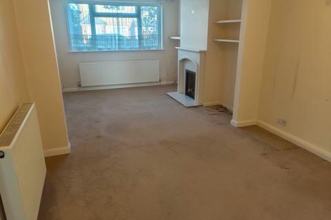 3 bedroom semi-detached house to rent, Rex Avenue, Ashford, TW15