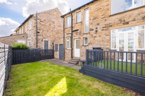 3 bedroom terraced house for sale, Stanley Road, Lindley, Huddersfield, HD3