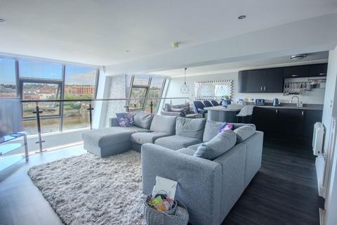 2 bedroom apartment for sale, Clarence Place, Newport NP19