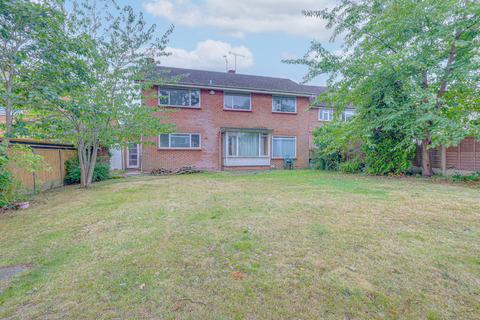 4 bedroom detached house for sale, Woodlands Park, Leigh-on-sea, SS9