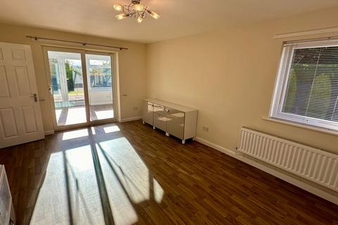 8 Llanwye Close, Hereford, HR1 1XX