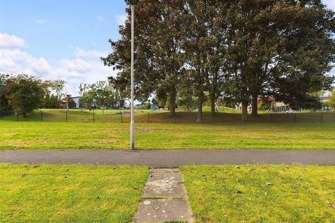 41 Coral Close, Tuffley, Gloucester, GL4 0RG