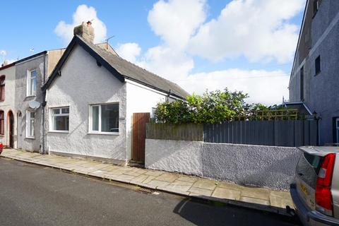 2 bedroom semi-detached bungalow for sale, West Shieling, Steel Street