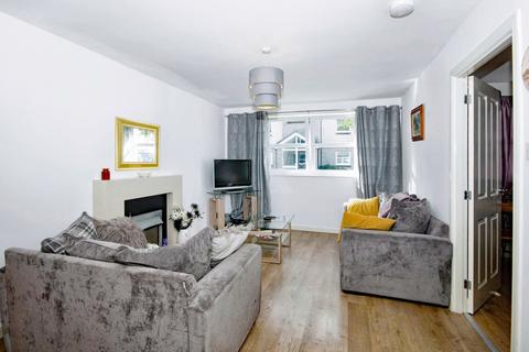 2 bedroom apartment for sale, South College Street, Aberdeen AB11