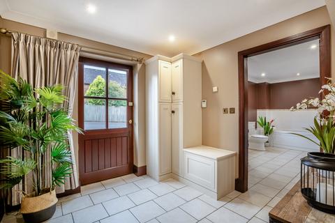 Park Farm Bramshall Road, Bramshall, Uttoxeter, ST14 5BE