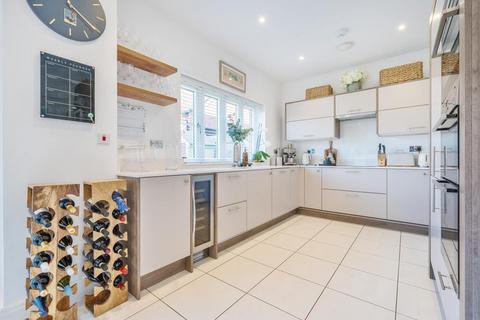 5 bedroom detached house for sale, Bicester,  Oxfordshire,  OX25