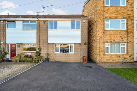 3 bedroom end of terrace house for sale, Charlton Mead Drive, Somerset BS10