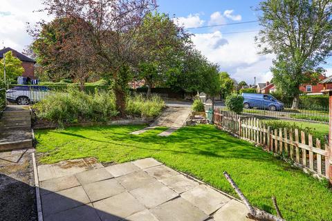 3 bedroom end of terrace house for sale, Everingham Crescent, Sheffield S5