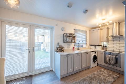 3 bedroom end of terrace house for sale, Vancouver Way, Kirkcaldy KY2