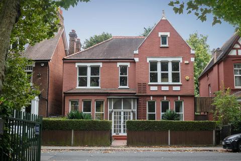 6 bedroom detached house for sale, Grove Park, Camberwell, SE5