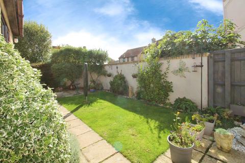 undefined, John Of Gaunt Road, Kempsford, GL7