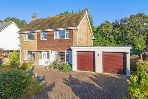 4 bedroom detached house for sale, Willow Green, Ingatestone