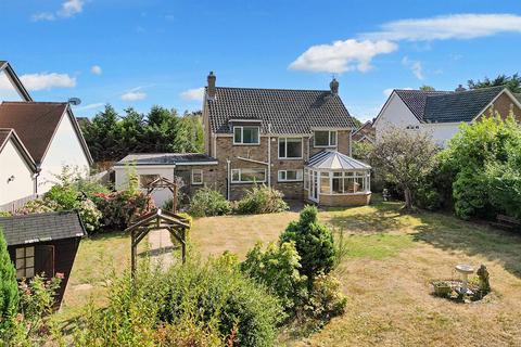 4 bedroom detached house for sale, Willow Green, Ingatestone