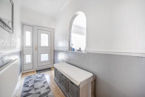 22 Chalton Heights, Chalton, Luton, LU4 9UF