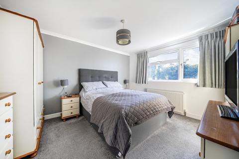 22 Chalton Heights, Chalton, Luton, LU4 9UF