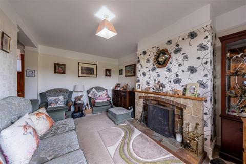 3 bedroom semi-detached house for sale, Bates Mill Lane, Beeston