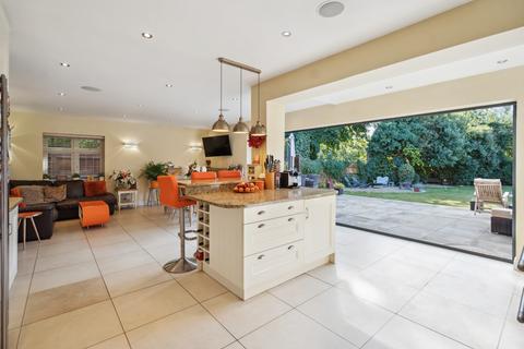 5 bedroom detached house for sale, Pinkneys Drive, Maidenhead