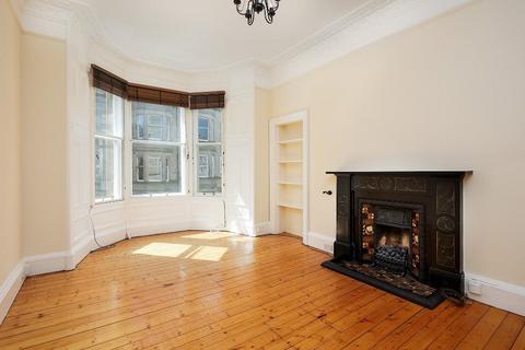 2 bedroom flat to rent, Bruntsfield Gardens , Edinburgh EH10