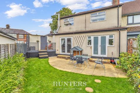 3 bedroom semi-detached house for sale, Mount Road, Alkrington, Middleton M24