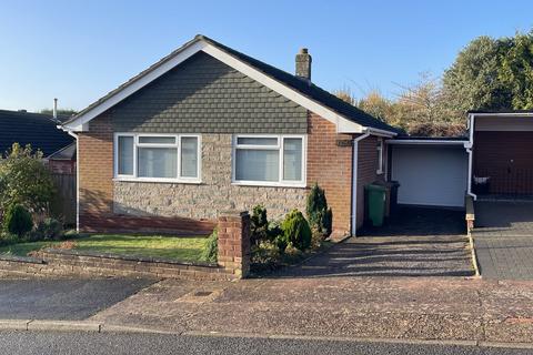 3 bedroom detached bungalow to rent, Harrington Gardens, Exeter, EX4