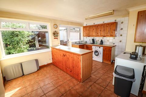 2 bedroom semi-detached house for sale, Linden Grove, Hayling Island