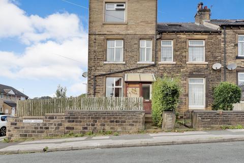 3 bedroom end of terrace house for sale, Dudley Avenue, Huddersfield, West Yorkshire, HD1