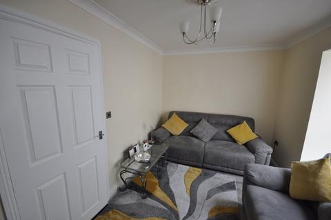undefined, Thames Close, Pensnett, DY5