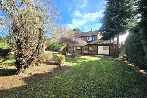 49 Edgemont Road, Northampton, NN3 3PQ