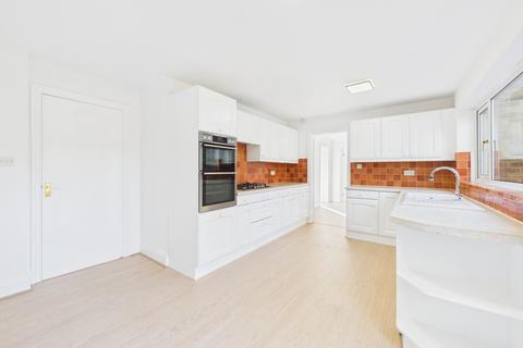 49 Edgemont Road, Northampton, NN3 3PQ