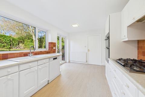 49 Edgemont Road, Northampton, NN3 3PQ