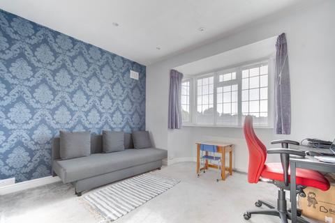 65 Naseby Road, Solihull, B91 2DR