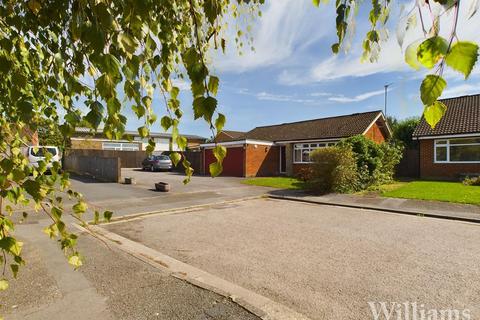 3 bedroom detached bungalow for sale, Irvine Drive, Stoke Mandeville, Aylesbury HP22