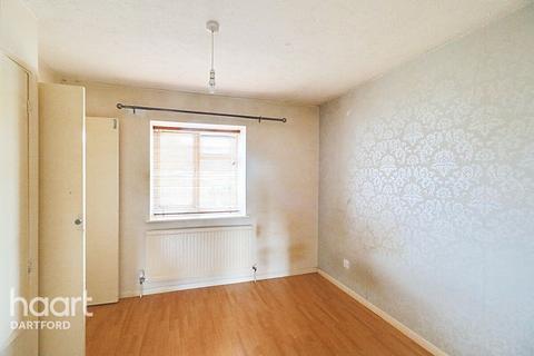 2 bedroom terraced house for sale, Knights Manor Way, Dartford