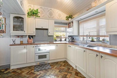 3 bedroom semi-detached house for sale, Maxwelton Avenue, Calderwood, EAST KILBRIDE