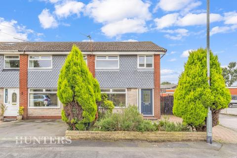 3 bedroom townhouse for sale, East Street, Wardle, Rochdale OL12 9JZ