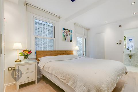 1 bedroom flat for sale, Ravensbury Road, London