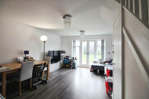 2 bedroom terraced house for sale, Diamond Jubilee Way, Wokingham RG40