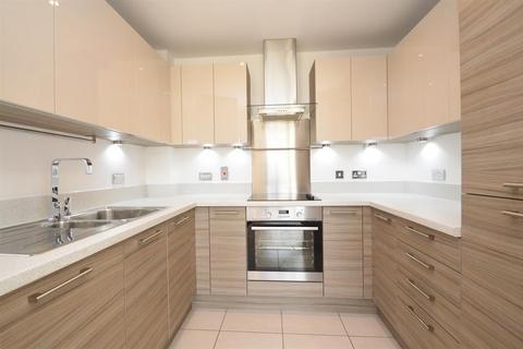 1 bedroom apartment to rent, Lee Street, Haggerston, E8