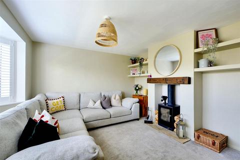 3 Bains Drive, Borrowash, Derby, DE72 3FS