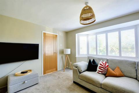 3 Bains Drive, Borrowash, Derby, DE72 3FS