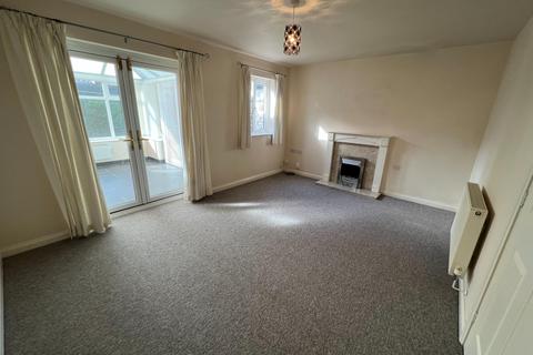 3 bedroom semi-detached house to rent, St Georges Way, Grantham, Grantham, NG31