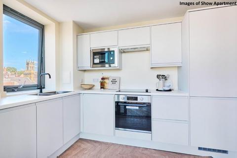 3 bedroom flat for sale, High Street, Beckenham