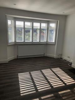 3 bedroom property to rent, Meadway Close, Barnet