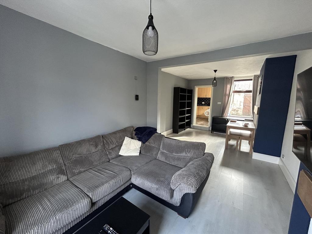 Chester Street, Barrow In Furness LA14 2 bed house to rent £695 pcm