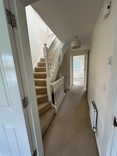 4 bedroom end of terrace house to rent, Station Road, Donnington